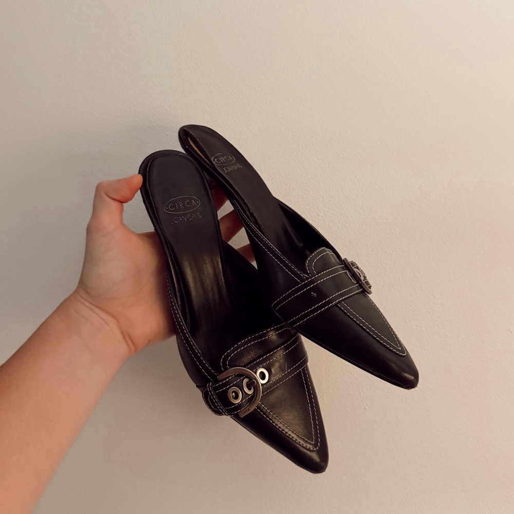 Y2K Circa Joan & David Black Leather Buckle Kitten Heels